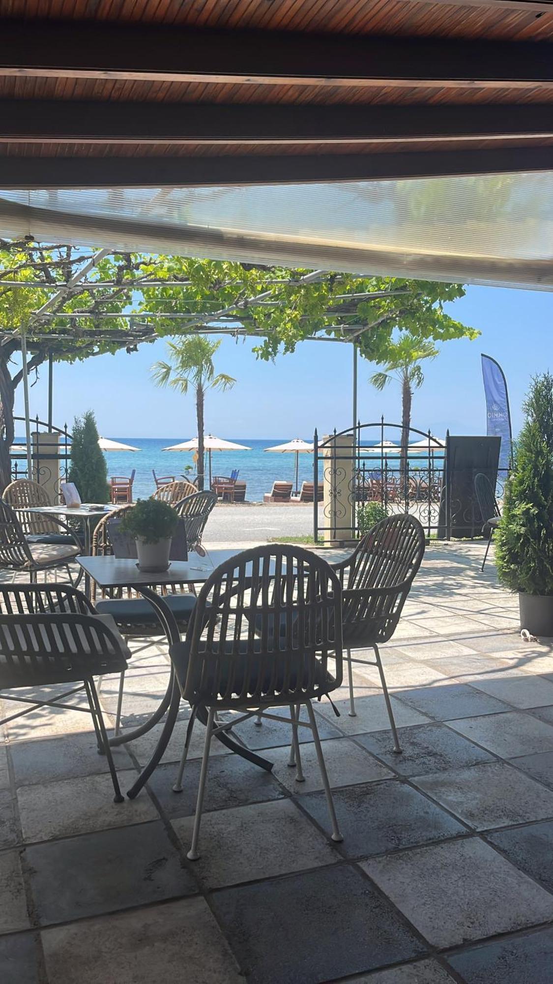 Okkio Sea View Apartment Vergia Екстериор снимка