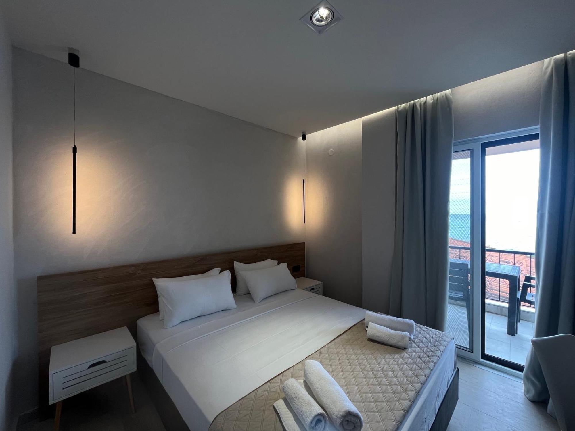 Okkio Sea View Apartment Vergia Екстериор снимка